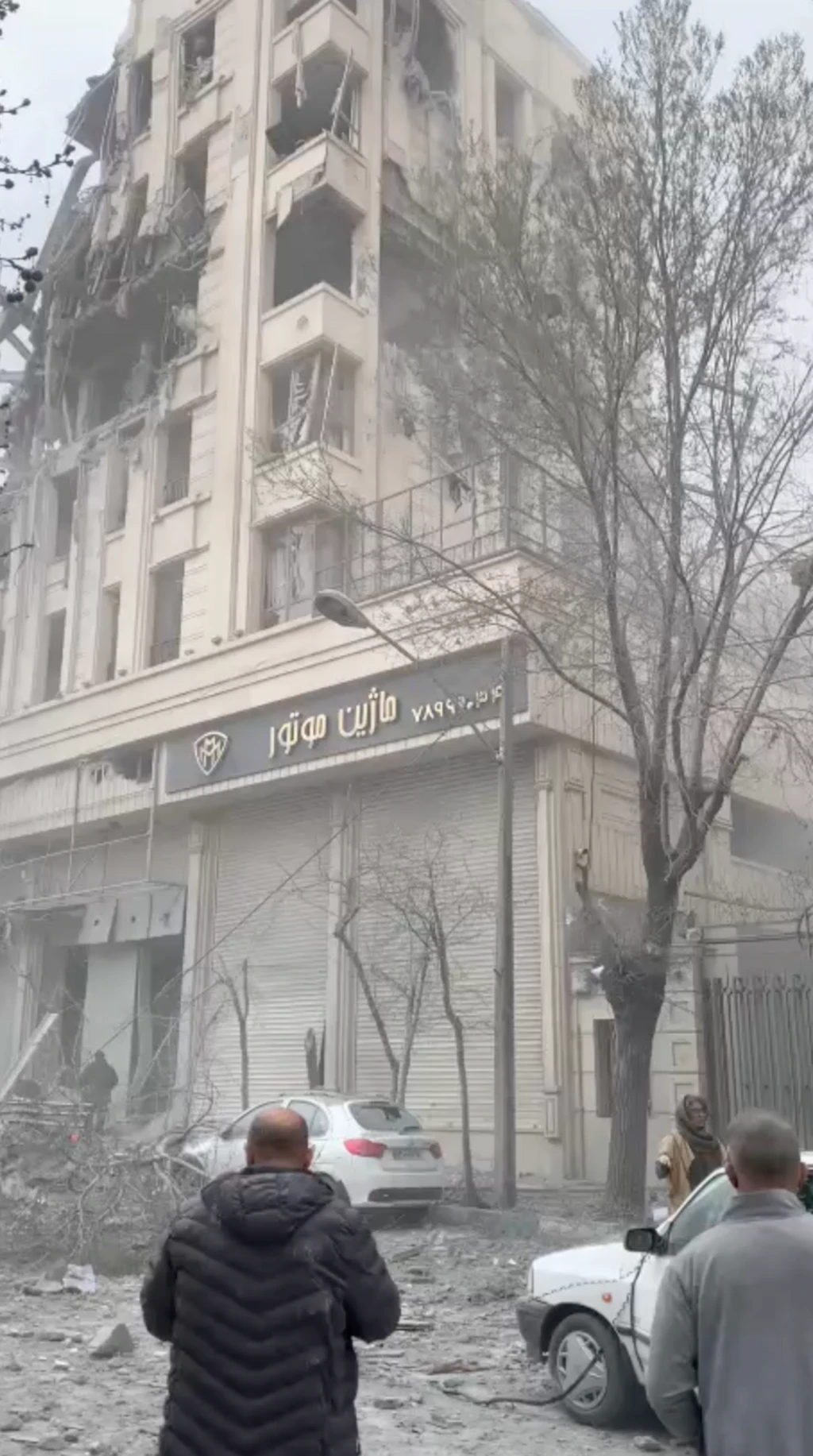 حمله به ساختمان اداری «در اجاره سپاه» در نارمک