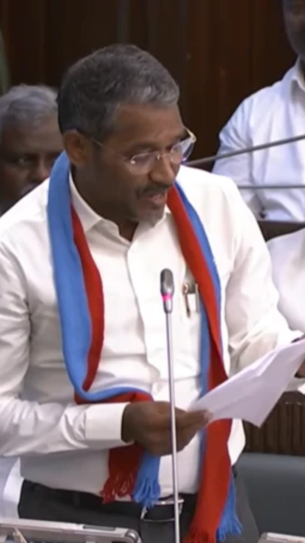  வன்னி அரசு
