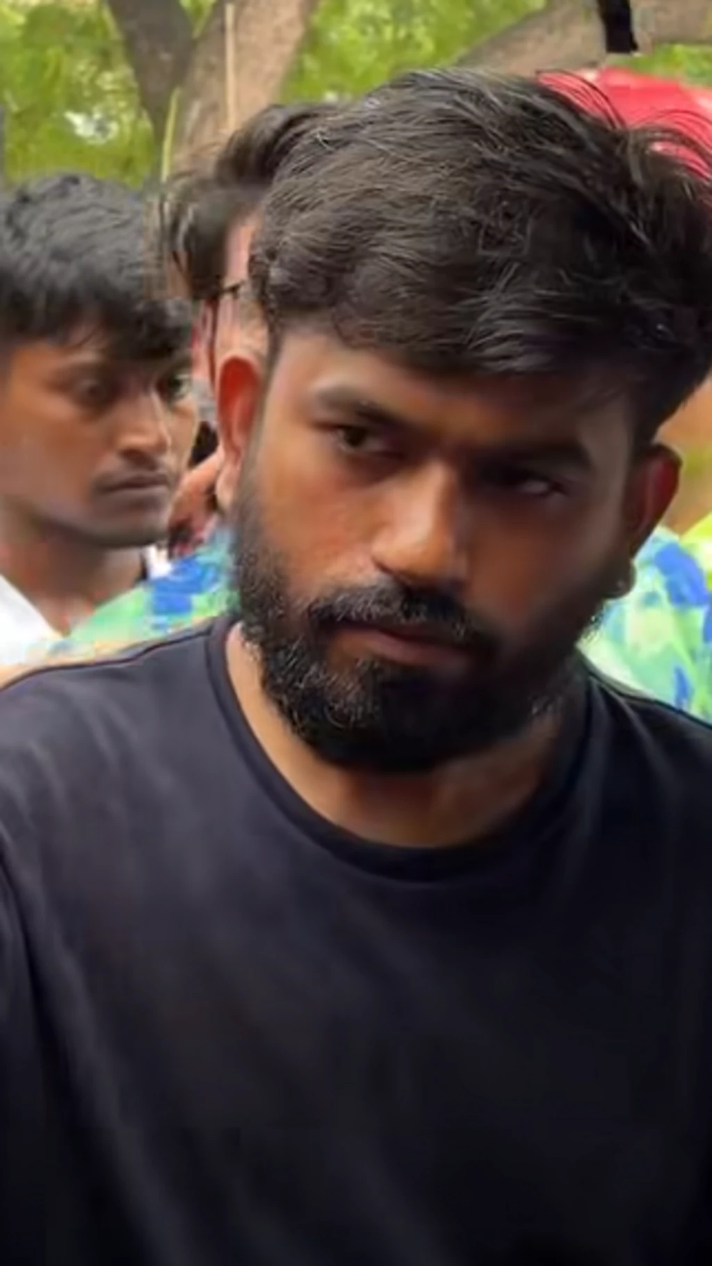 டெல்லி ஜந்தர் மந்திரில் கொட்டும் மழையில் தொடரும் போராட்டம்
