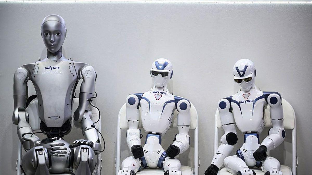 Lo que la exitosa salida a bolsa de la mayor empresa de robots humanoides del mundo revela sobre el liderazgo tecnológico de China