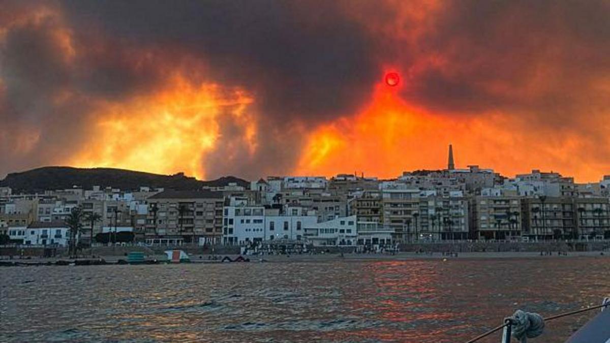 Al menos 12 muertos y 23 desaparecidos en el incendio más letal de las últimas décadas en España en medio de la ola de calor