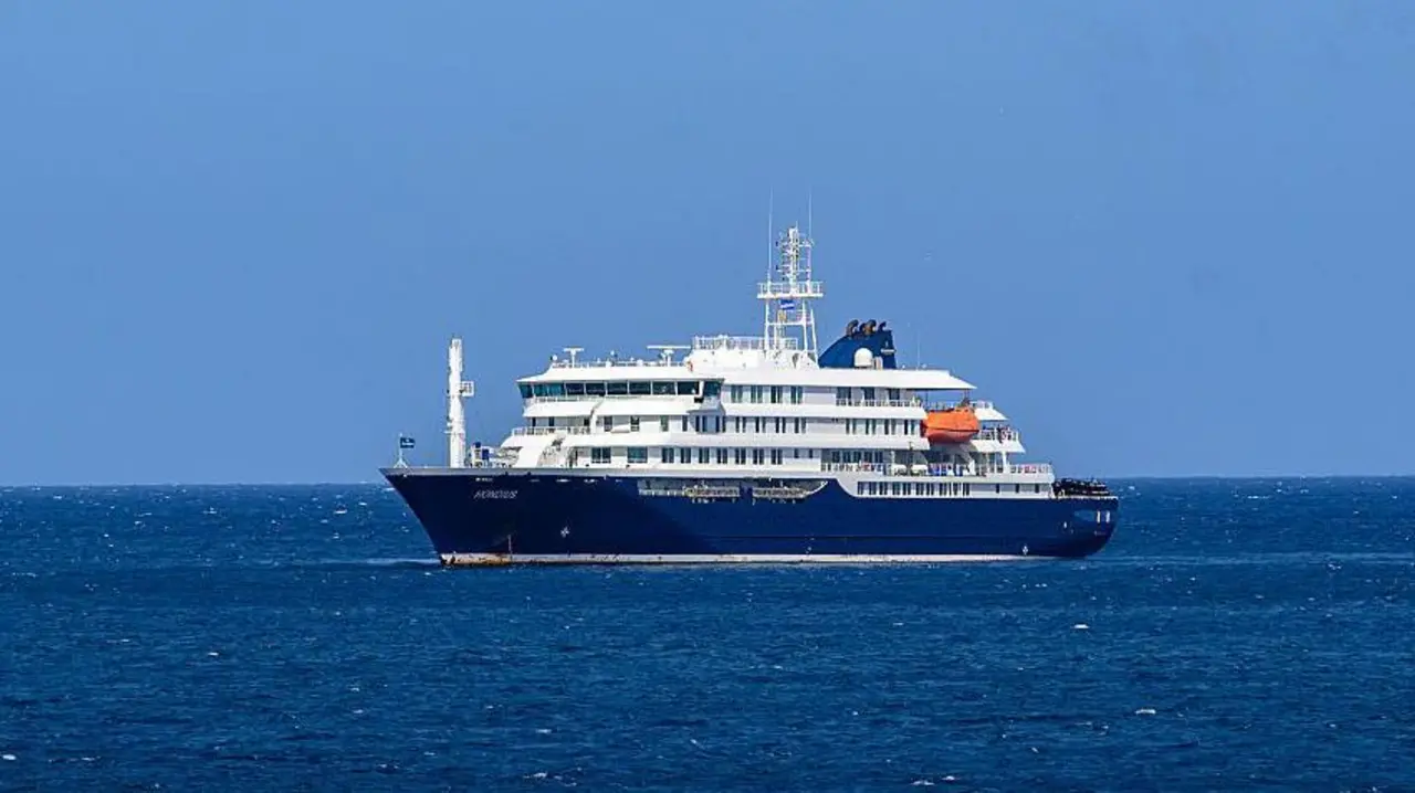 Hantavirus Outbreak on MV Hondius Cruise Ship Under Investigation — image 2