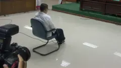 Anas har upprepade gånger förnekat anklagelser om korruption och anser sig vara utsatt.