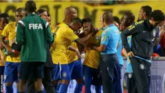 Neymar tog Brasilien till seger i matchen mot Colombia.