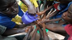 Sénégal-séance de lavage des mains au savon pour éviter la propagation du virus Ebola