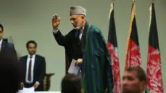 Karzais Abschiedsrede war voller Kritik an den USA und Pakistan