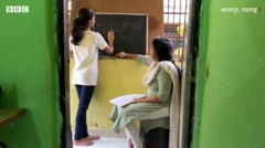 सुधा माने और उनकी बेटी 