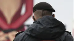 полицейский