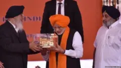 ਅਕਾਲੀ ਦਲ