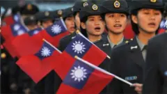 美中台關係：美國對台軍售 -- 台海硝煙未起 中美輿論已充滿火藥味