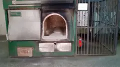 Tanuru la kuni la kuchoma maiti