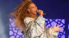 Beyonce se produit sur scène lors de la tournée "On The Run II" - New Jersey au MetLife Stadium le 2 août 2018 à East Rutherford, New Jersey