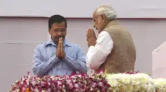 दिल्ली सर्विस बिल