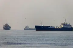 Embarcaciones en el estrecho de Ormuz
