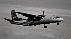 બીબીસી ગુજરાતી, ગુજરાત, બીબીસી, વિમાન, ઇતિહાસ, પુરુલિયા