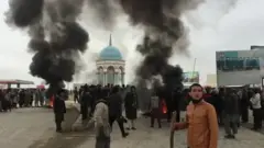 اعتراض‌ها در ولایت بلخ به کشته شدن غیرنظامیان در حملات هوایی نیروهای خارجی