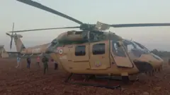 હેલિકૉપ્ટરની તસવીર