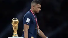 Mibaappeen waancaa dhabuu isaatti mufateera