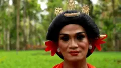 Indonesian dancer