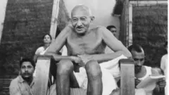 గాంధీ