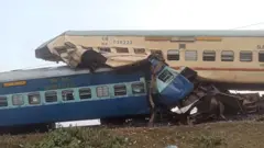 ரயில் விபத்து