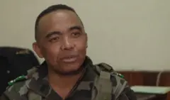 Col. Michael Randrianirina Madagascar new military leader wear camouflage and dey address kontri pipo for one radio broadcast
