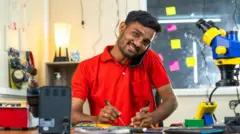 मोबाईल दुरुस्ती 