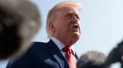 الرئيس الأمريكي دونالد ترامب.