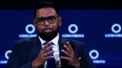 El mandatario de Guyana, Irfaan Ali.