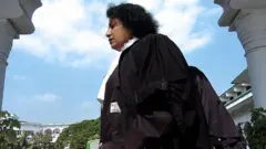 আইনজীবী