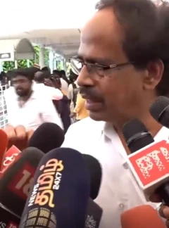 'ஆளுநர் தமிழ்த்தாய் வாழ்த்துக்கு முன்னுரிமை அளிக்க வேண்டும்'