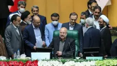 محمد باقر قالیباف در روز اول ریاستش بر مجلس یازدهم