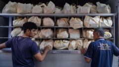 paket-mbg-liburan-sekolah-dianggap-tidak-sehat-karena-ada-makanan-upf-di-negeri-yang-kaya-pangan-ini-menyiksa-namanya