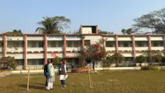 গোপালগঞ্জের একটি ভোটকেন্দ্র