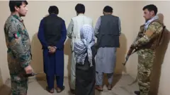 پولیس وايي، د دې قضیې په تړاو یې درې کسان نیولي دي.