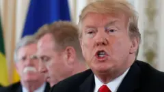 ترامپ، شاناهان و بولتون