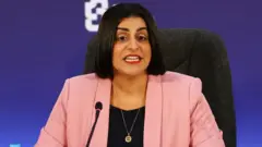 गृहमन्त्री शबाना महमूद