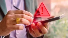 IMEI નંબર સાથે ચેડાં, SIM કાર્ડ નંબર, સંચારસાથી ઍપ વિવાદ, સંચારસાથી વેબસાઇટનો ઉપયોગ, જૂનો મોબાઇલ ફોન ખરીદતી કે વેચતી વખતે ધ્યાન રાખવું, બીબીસી ગુજરાતી સાથે સમજો