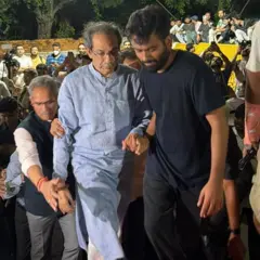 ஜந்தர் மந்தரில் உத்தவ்