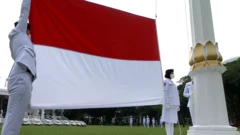 Paskibraka mengibarkan bendera merah putih di Istana Kepresidenan Jakarta, pada 17 Agustus 2020 lalu. 
