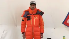 Ifoto ya Cheruiyot Kirui yatangaje mbere y'uko yurira umusozi Everest