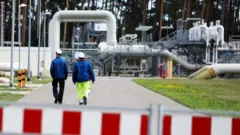 Umuyoboro wa Nord Stream 1 i Lubmin, mu Budage 