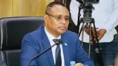 Wasiirka Wasaaradda Ganacsiga Soomaaliya Jibriil Cabdirashiid 