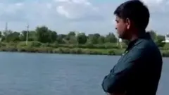 कोरोना साथीच्या काळात रामवीर तंवर यांनी तळ्यांना जीवदान दिलं आहे. ग्रामस्थही रामवीर यांच्या कामावर खुश आहेत.