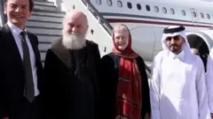 Lammaane u dhashay UK oo la sii daayay