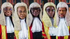 Ndị ọkaikpe nọ n'isi ikpe ntuliaka Naịjirịa 