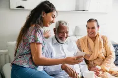 વિઝીટર્સ વિઝા, સુપરવિઝા, બીબીસી, ગુજરાતી