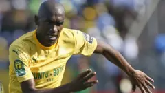 Anele Ngcongca fût une pièce maitresse dans l'équipe nationale de football d'Afrique du Sud