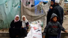 Lebih dari dua juta warga Gaza bergantung pada bantuan kemanusiaan yang disalurkan oleh UNRWA