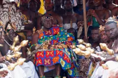 Le roi Otumfuo Nana Osei Tutu II 